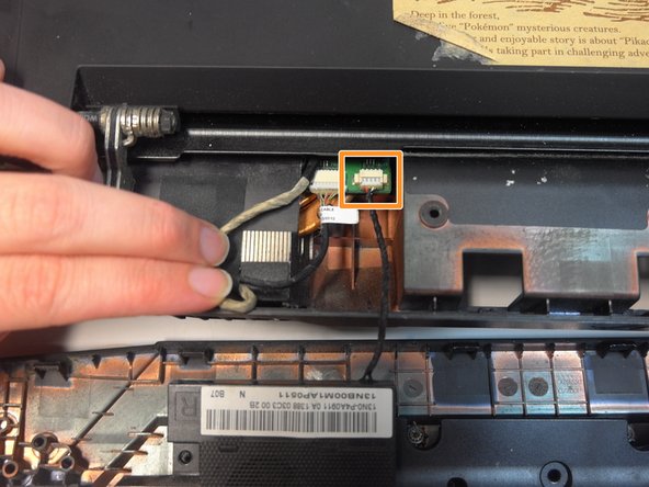 Asus G750JW-BBI7N05 Left and Right Speaker Bar Replacement: crwdns2935265:06crwdnd2935265:02crwdnd2935265:03crwdne2935265:0