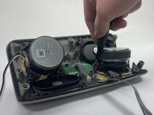 Polk Omni S2 Left Radiator Replacement: crwdns2935265:06crwdnd2935265:02crwdnd2935265:03crwdne2935265:0