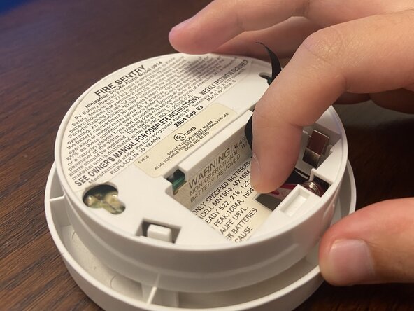 Kidde Fire Sentry Smoke Detector Battery Replacement: 手順 4、 2の画像 2