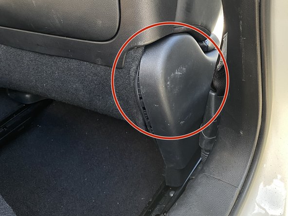 2015 Infiniti Q50 Seat Adjustment Switch Battery Replacement: crwdns2935265:06crwdnd2935265:02crwdnd2935265:03crwdne2935265:0