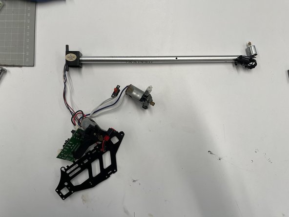 Rc helicopter teardown: crwdns2935265:00crwdnd2935265:01crwdnd2935265:02crwdne2935265:0