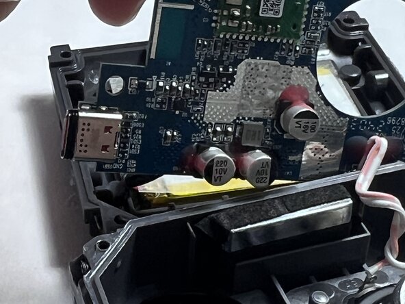 JBL Go 3 Charging Port Replacement: crwdns2935265:03crwdnd2935265:03crwdnd2935265:03crwdne2935265:0