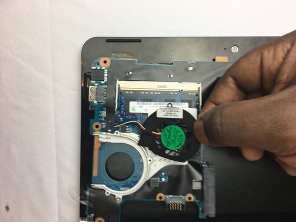 HP Mini 110-3131dx Fan Replacement: crwdns2935265:013crwdnd2935265:02crwdnd2935265:02crwdne2935265:0