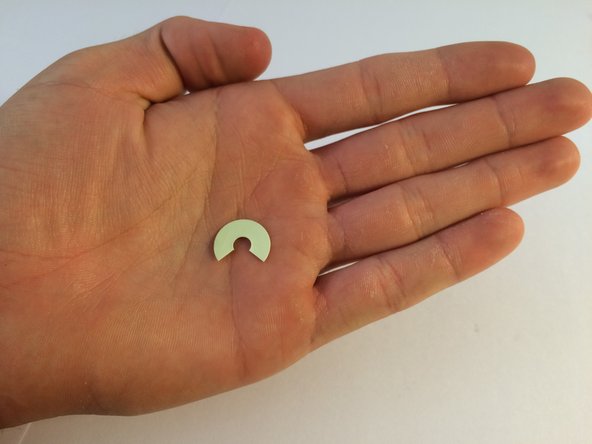 Repairing Flute Felt Key Pads: crwdns2935265:024crwdnd2935265:03crwdnd2935265:03crwdne2935265:0