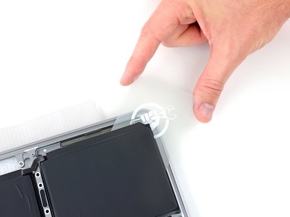 MacBook Pro 13" 2022 (M2) Battery Replacement: crwdns2935265:033crwdnd2935265:03crwdnd2935265:03crwdne2935265:0