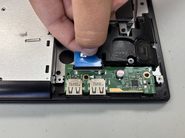 Lenovo Flex 2-15 Motherboard Replacement, Daughterboard: crwdns2935265:011crwdnd2935265:02crwdnd2935265:02crwdne2935265:0