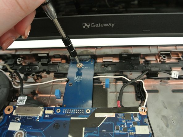 Gateway NE51006u CPU Fan Replacement: crwdns2935265:013crwdnd2935265:03crwdnd2935265:03crwdne2935265:0