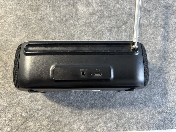 TechniSat Viola BT 1 battery replacement, Beginning: crwdns2935265:01crwdnd2935265:02crwdnd2935265:02crwdne2935265:0