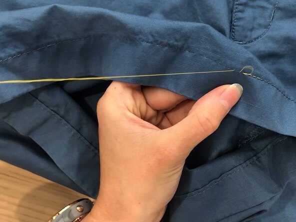 Backstitch on a Loose Hem, Stitch in one movement: crwdns2935265:06crwdnd2935265:03crwdnd2935265:03crwdne2935265:0