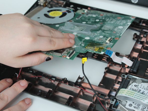 HP 15-d076nr Charge Port Replacement: crwdns2935265:024crwdnd2935265:02crwdnd2935265:02crwdne2935265:0