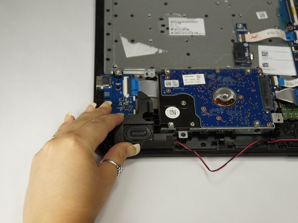 HP 15-ba0709dx Speakers Replacement, Speakers: crwdns2935265:09crwdnd2935265:02crwdnd2935265:02crwdne2935265:0