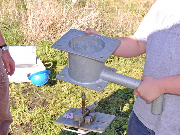 India Mark II Pump Cylinder Replacement: crwdns2935265:015crwdnd2935265:02crwdnd2935265:02crwdne2935265:0