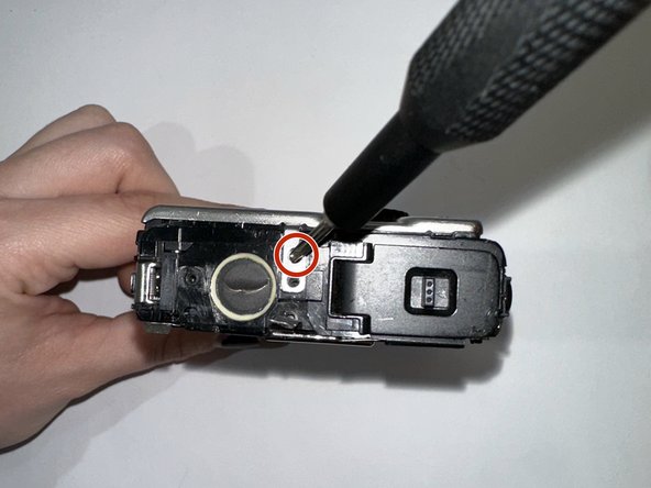 Olympus Stylus 1030 SW AV Port Replacement: crwdns2935265:05crwdnd2935265:03crwdnd2935265:03crwdne2935265:0