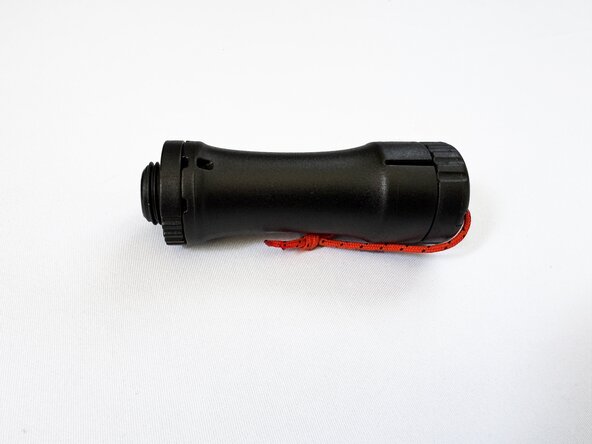 Expedition Sewing Awl, Internal storage: crwdns2935265:04crwdnd2935265:03crwdnd2935265:03crwdne2935265:0