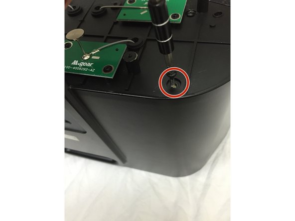 Sonos Play 5 Motherboard and Amplifier Replacement: crwdns2935265:012crwdnd2935265:02crwdnd2935265:02crwdne2935265:0