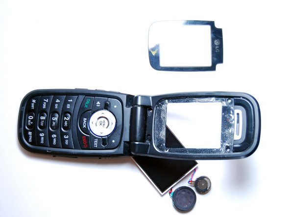 LG LX150 Screen Replacement, Screen: crwdns2935265:03crwdnd2935265:02crwdnd2935265:02crwdne2935265:0