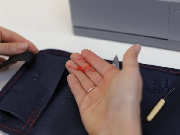 How to Fix a Broken Seam in a Camping Chair, Clean the area: crwdns2935265:03crwdnd2935265:02crwdnd2935265:03crwdne2935265:0