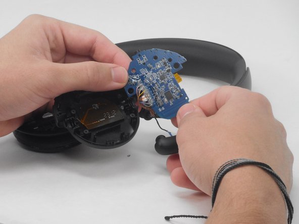 Anker Soundcore Life Q30 Button Replacement, Button: crwdns2935265:08crwdnd2935265:02crwdnd2935265:03crwdne2935265:0