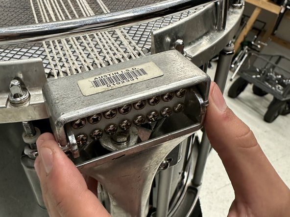 Pearl Marching Bottom Snare Head Replacement: crwdns2935265:012crwdnd2935265:02crwdnd2935265:03crwdne2935265:0