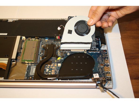 Asus Zenbook UX303L Cooling Fan Replacement: crwdns2935265:06crwdnd2935265:02crwdnd2935265:02crwdne2935265:0