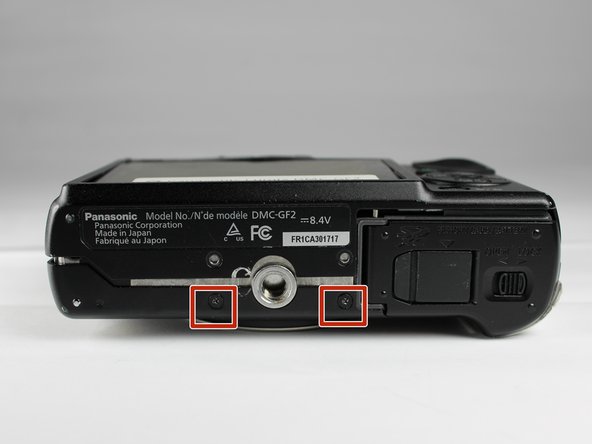 Panasonic Lumix DMC-GF2 Front Cover Replacement, Front Cover: crwdns2935265:03crwdnd2935265:03crwdnd2935265:03crwdne2935265:0