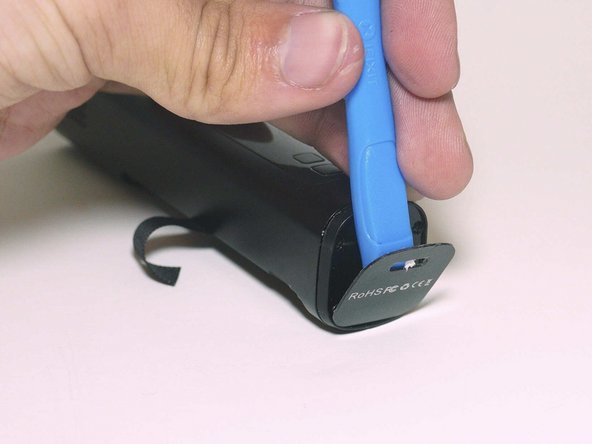 XMAX V3 Pro Disassembly, Bottom Cover: crwdns2935265:03crwdnd2935265:03crwdnd2935265:03crwdne2935265:0