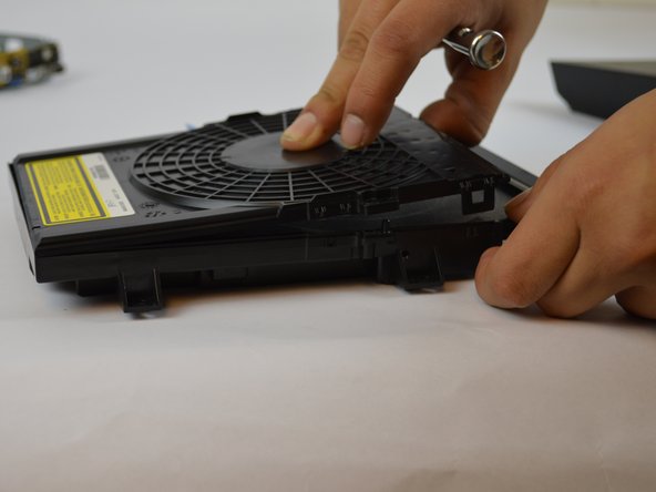 Sony BDP-S3200  Disk Tray Belt Replacement, Disk Tray Belt: crwdns2935265:09crwdnd2935265:02crwdnd2935265:03crwdne2935265:0