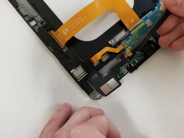 Samsung Galaxy Tab S3 Speaker Replacement: step 18, image 2 of 3