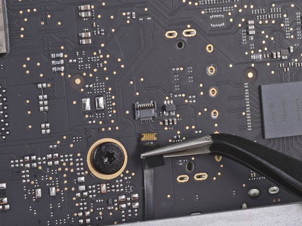 iMac Intel 27" Retina 5K Display 2020 Logic Board Replacement: crwdns2935265:050crwdnd2935265:03crwdnd2935265:03crwdne2935265:0