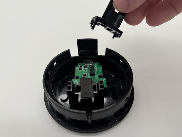 Logitech UE Megaboom 4 Charging Port Replacement: crwdns2935265:06crwdnd2935265:03crwdnd2935265:03crwdne2935265:0