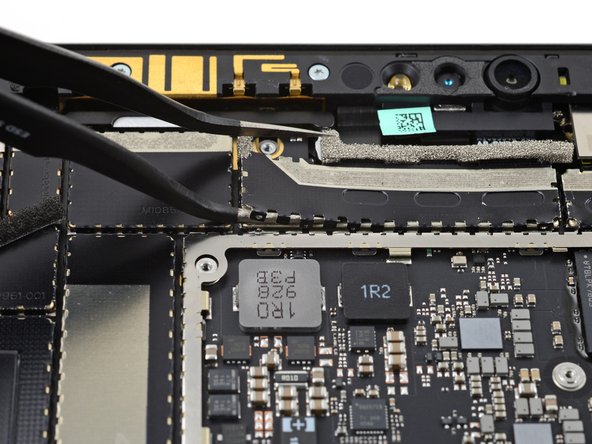 Microsoft Surface Pro X Front Camera Replacement: étape 38, image 2 de 3