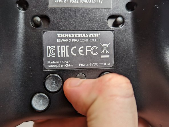 How to Fix a Thrustmaster Eswap X Pro Controller Trigger: шаг 10, изображение 3 из 3