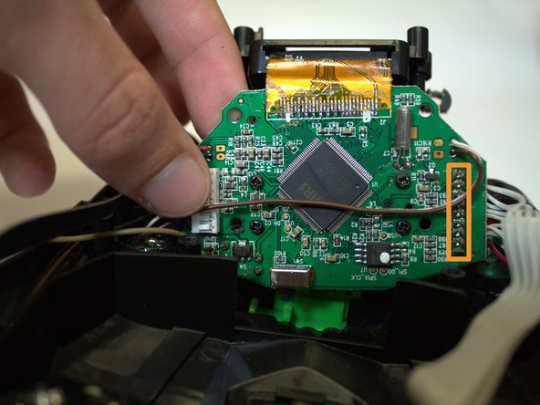 Spy Net Ultra Vision Goggles Camera & Display Screen Assembly Replacement, Detach the Wires: crwdns2935265:08crwdnd2935265:02crwdnd2935265:02crwdne2935265:0