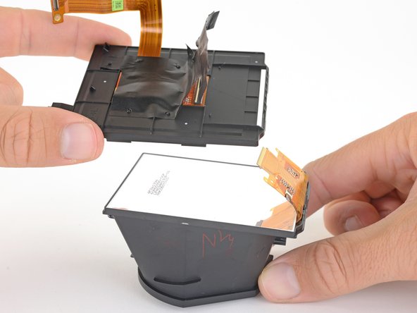 HTC Vive Cosmos Lens and LCD Frame Replacement, Remove the inner LCD cover: crwdns2935265:032crwdnd2935265:02crwdnd2935265:02crwdne2935265:0