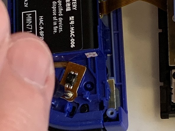 Joy-Con ZL Switch Replacement, Splitting it apart: crwdns2935265:07crwdnd2935265:02crwdnd2935265:03crwdne2935265:0