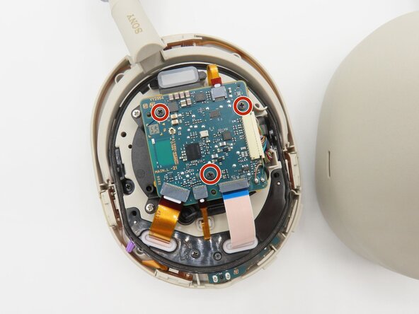 Sony WH-1000XM5 Motherboard Replacement: crwdns2935265:03crwdnd2935265:02crwdnd2935265:03crwdne2935265:0