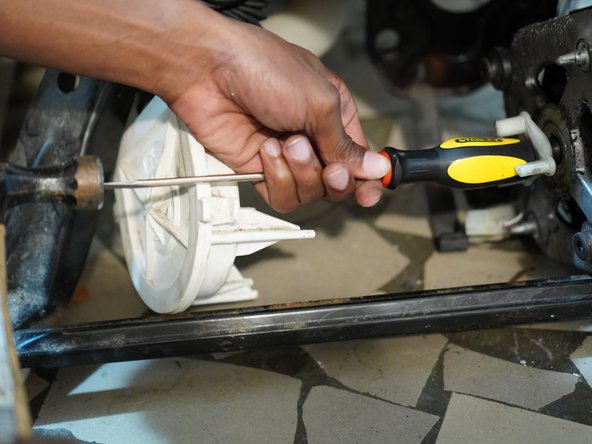 Kenmore 90 Series Washing Machine Drive Motor Coupling Replacement: step 10, image 2 of 2