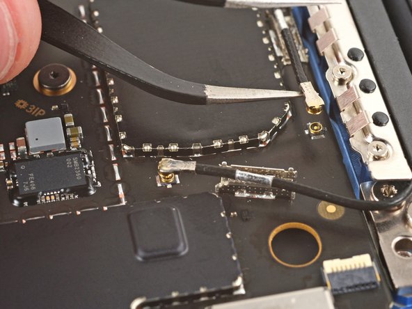Microsoft Surface Laptop 7 (13.8-inch) Screen Replacement