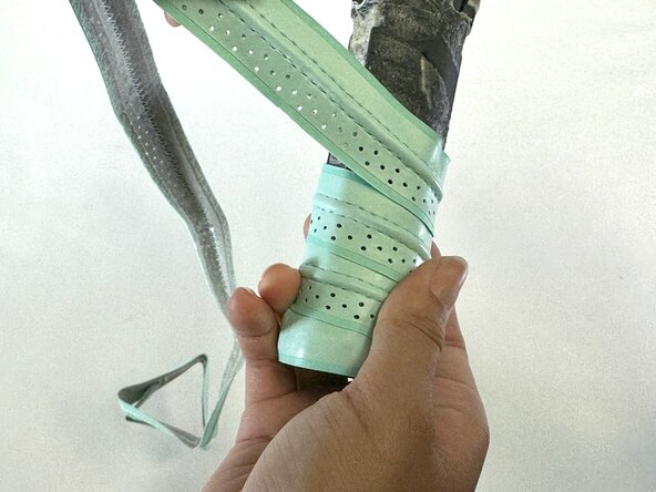 Pickleball Racket Grip Tape Replacement: crwdns2935265:04crwdnd2935265:02crwdnd2935265:02crwdne2935265:0