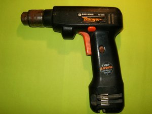 Black and Decker LI2000 Repair - iFixit