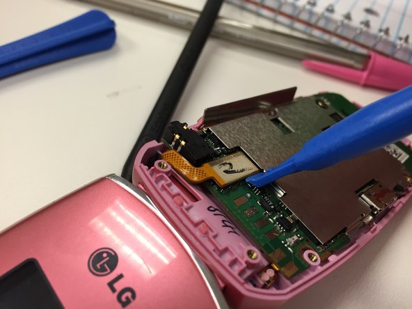 LG Flare Keyboard Replacement: crwdns2935265:05crwdnd2935265:02crwdnd2935265:02crwdne2935265:0