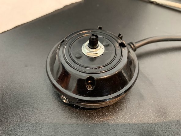 Creative Gigaworks T3 2.1 Speakers Volume Control Replacement, Reassemble: stap 0, afbeelding 3 van 3