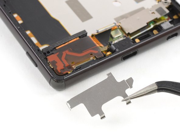 Sony Xperia Z4 Flex Cable Assemblies and Loudspeaker Replacement, Loudspeaker: crwdns2935265:028crwdnd2935265:02crwdnd2935265:02crwdne2935265:0