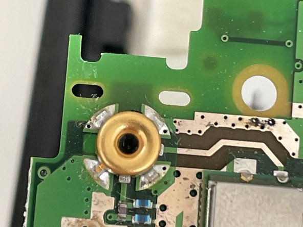 Palm Tungsten W (i710) Teardown, Detail of the antenna connector: crwdns2935265:09crwdnd2935265:02crwdnd2935265:03crwdne2935265:0