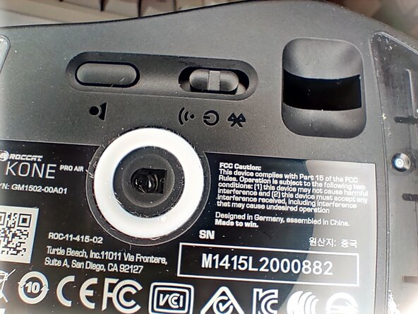 Roccat Kone Pro Air - Scroll Mechanism Cleaning, Remove Glide Pads: crwdns2935265:01crwdnd2935265:01crwdnd2935265:03crwdne2935265:0