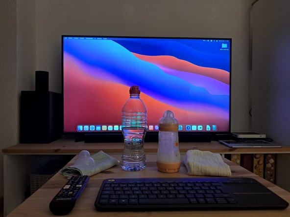 Convertire Macbook Pro in iKeyBoard Pro, Configura l'Immagine della TV o del monitor: passo 4, immagine 1 di 3