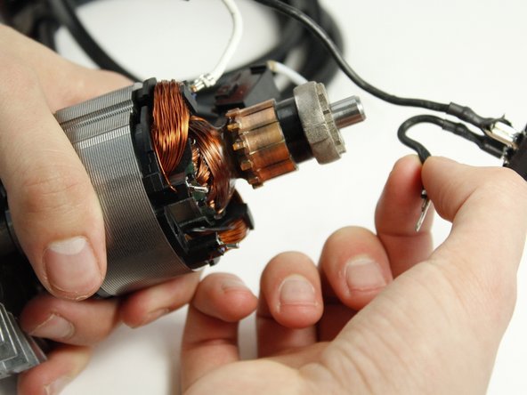 Black and Decker BDERO100 Motor Replacement: crwdns2935265:012crwdnd2935265:02crwdnd2935265:03crwdne2935265:0