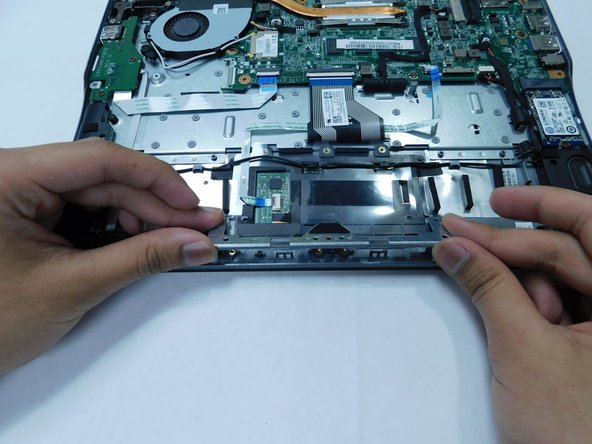 Acer Chromebook C720-2844 Touch Pad Replacement: crwdns2935265:06crwdnd2935265:02crwdnd2935265:02crwdne2935265:0