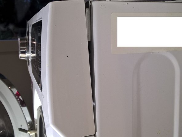 Remplacer la pompe de vidange d'un lave-linge LG F84G62WHS, Enlever le panneau de commande: étape 5, image 1 de 2