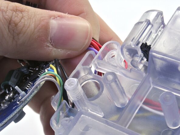 Disassembling the Blue-Bot, Getting the cables out of the way: crwdns2935265:06crwdnd2935265:02crwdnd2935265:03crwdne2935265:0